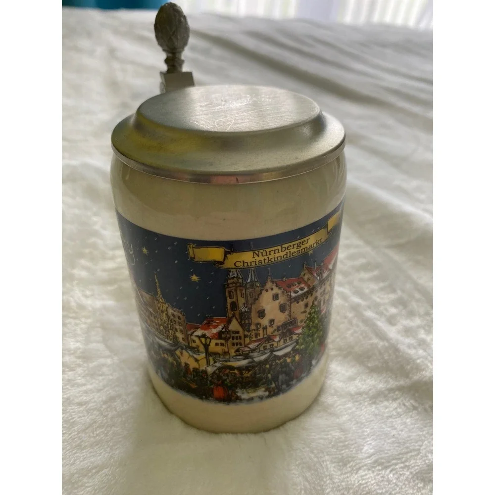 Nurnberger Christkindlesmarkt German Beer Stein 0.25L Metal Lid Gary Holiday Mug
